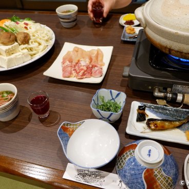 Yumoto Onsen Ohara Sanso (Kyoto), Traditional dinner with chicken hotpot nabe