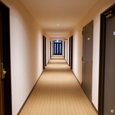 Hotel Folkloro (Kakunodate), Corridor to the rooms