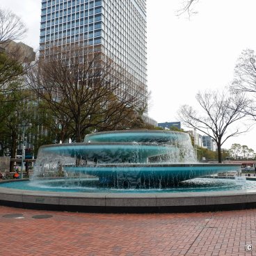 Hisaya Odori (Nagoya), Fountain of Hope Kibo no Izumi in the park