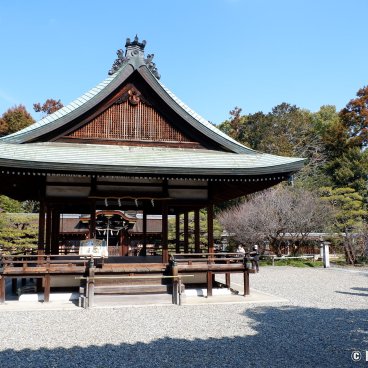 Umenomiya Taisha (Kyoto), Haiden pavilion
