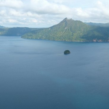 Akan-Mashu National Park (Hokkaido), Panoramic view on Lake Mashu from Mount Kamui