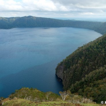 Akan-Mashu National Park (Hokkaido), Hiking trail around Lake Mashu