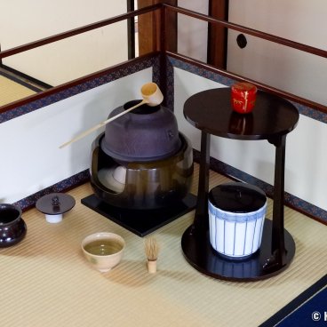 Nishio (Nagoya), Wares and utensils for a traditional tea ceremony