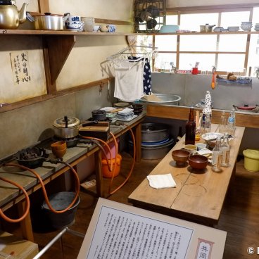 Tokiwaso Manga Museum (Tokyo), Replica of the kitchen used by the manga artits