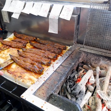 Sumibiyaki Unagi Higashiyama Bussan (Shima), Eel fillets cooked on charcoal