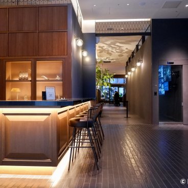 Kabukicho Tower (Tokyo), Extion club in the upper floors