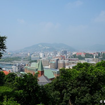 Glover Garden (Nagasaki), Panoramic view on the city and the roof of Oura Catholic Church