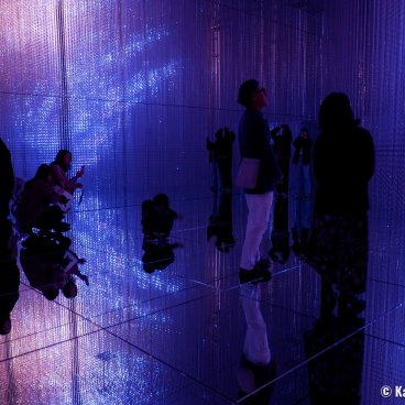 teamLab Borderless (Azabudai Hills, Tokyo), Infinite Crystal World