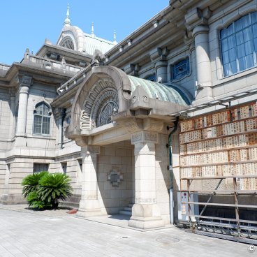 Tsukiji Hongan-ji (Tokyo), Hondo, the temple's main pavilion 2