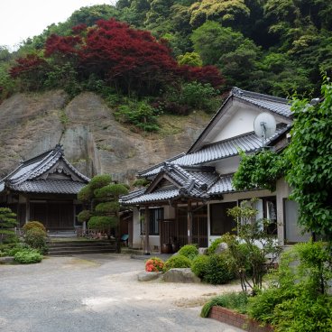 Yunotsu (Oda, Shimane), Sairaku-ji temple