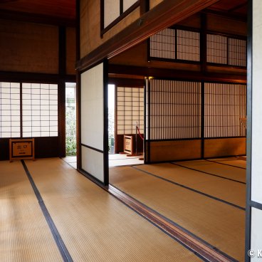 Kyu Iwasaki-tei Teien (Tokyo), Inside view of the Japanese pavilion