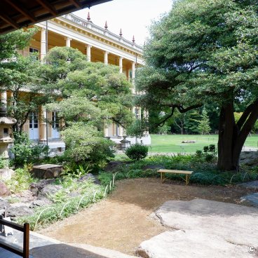 Kyu Iwasaki-tei Teien (Tokyo), View from the Japanese pavilion 2