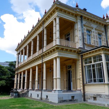 Kyu Iwasaki-tei Teien (Tokyo), Western-style house