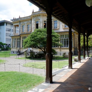 Kyu Iwasaki-tei Teien (Tokyo), View from the Billiards Facility
