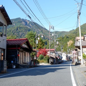 Minobu (Yamanashi, Mount Fuji), Street of the city-center near Kuon-ji temple
