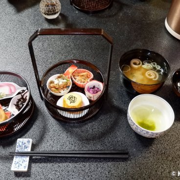 Kakurinbo (Minobu, Mount Fuji), Traditional vegetarian breakfast