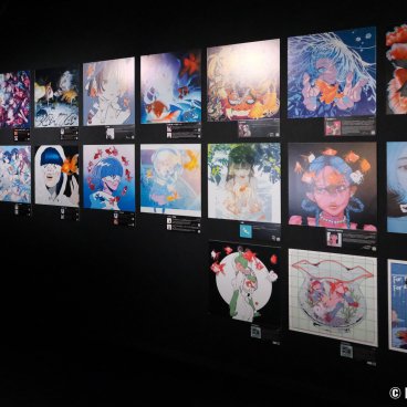 Art Aquarium Museum GINZA (Tokyo), Exhibition of goldfish-themed artworks