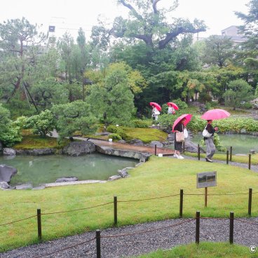 Gion Kagai Art Museum (Kyoto), View on Chisen, the museum's Japanese garden
