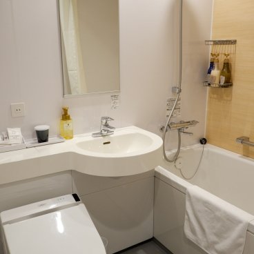 Kurashiki Ivy Square (Okayama), Bathroom and WC of the Standard Single Room