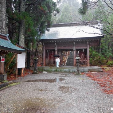 Oga Peninsula (Akita), Entrance of Shinzan-jinja shrine