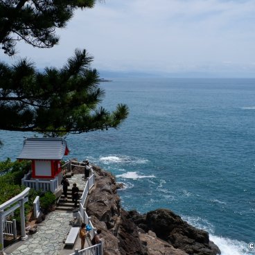 Katsurahama (Kochi), Elevated view on Wadatsumi-jinja