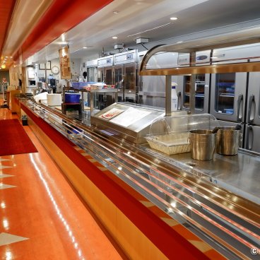 Shin Nihonkai Ferry, Cafeteria on the Lavender (Niigata-Otaru cruise)