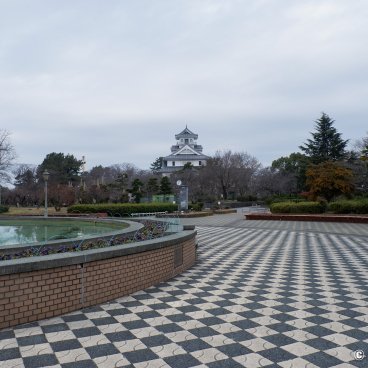 Nagahama, Nagahama castle park and reconstitution of the keep
