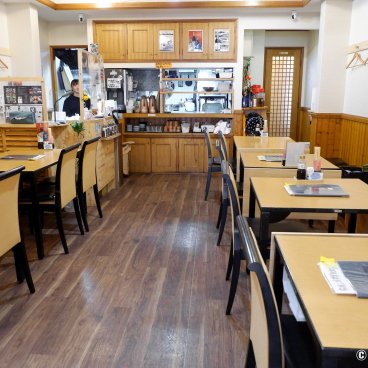 Nagahama, Yamatoya Uohama restaurant in Kurokabe district