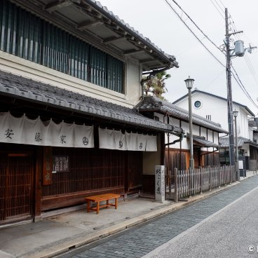 Nagahama, Street of Kurokabe traditional shopping district 2