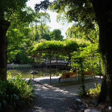 Atsuta-jingu (Nagoya), Pond and rest area