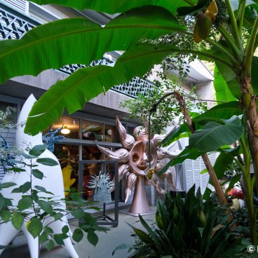 Taro Okamoto Memorial Museum (Tokyo), The garden at the entrance