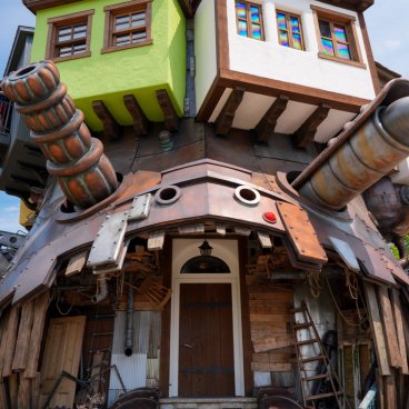 Ghibli Park (Nagoya), Moving Castle in the Valley of Witches 2