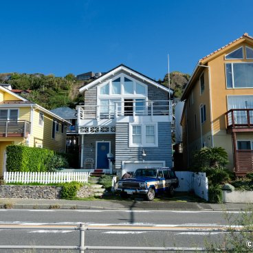 Kamakura (Kanagawa), Japanese houses on the seaside