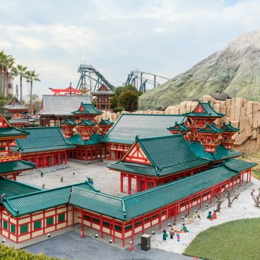 Legoland Japan (Nagoya), LEGO reproduction of Heian-jingu and Mount Fuji in Miniland