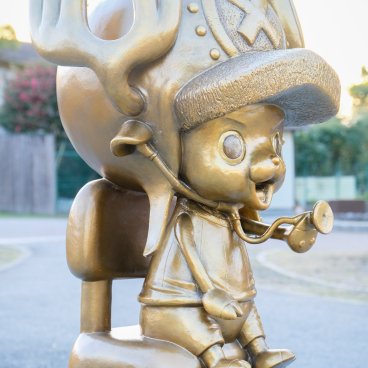 One Piece Kumamoto Revival Project (Kyushu), Statue of Chopper in the city-center of Kumamoto 3