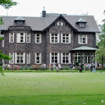 Kyu Furukawa Teien (Tokyo), View on the former Furukawa family residence and Otani Art Museum