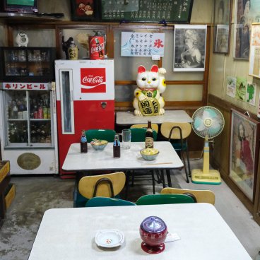 Takayama Showa-kan (Hida-Takayama), Staging of a restaurant room