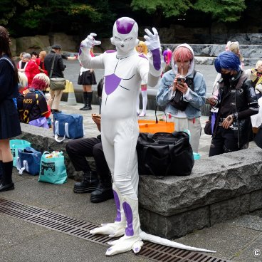 Ikebukuro Halloween Cosplay Festival, Dragon Ball's Frieza cosplay