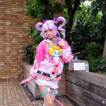 Ikebukuro Halloween Cosplay Festival, Cosplayer during a photo shooting session at Sunshine Plaza