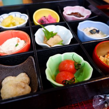 Shokudo Inaho (Kakunodate), Restaurant serving Akita Tsukemono (pickles) and especially Iburigakko radish