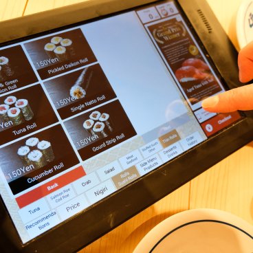 Kura Sushi, Global Flagship Store Oshiage Station (Tokyo SkyTree), English language ordering system on the tablet