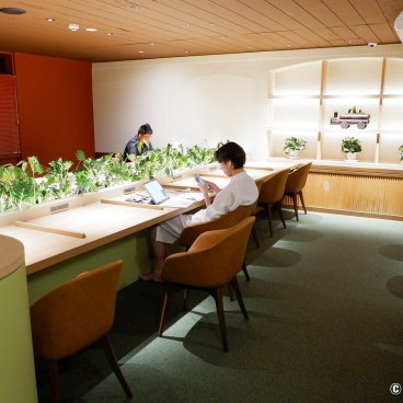 Capsule Inn Osaka (Umeda), Co-working space in the hotel