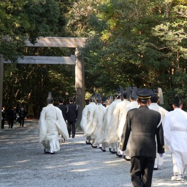 Ise Jingu, Shinto priests procession at Naiku inner shrine (Kotai-jingu) for Kenkoku-kinen-sai on February 11 (2)