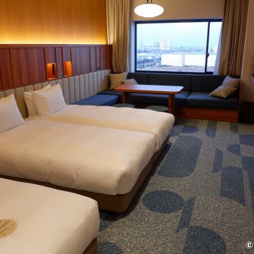 The Royal Park Hotel Maihama Resort Tokyo-Bay (Chiba), Standard Superior Triple Greek Blue Room