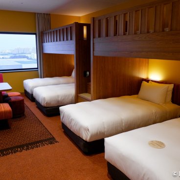 The Royal Park Hotel Maihama Resort Tokyo-Bay (Chiba), Standard Family Deluxe Mexican Sunflower Room