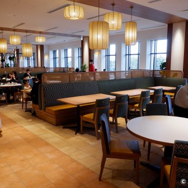 The Royal Park Hotel Maihama Resort Tokyo-Bay (Chiba), The Compass restaurant