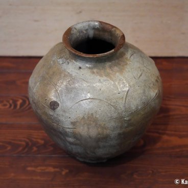 Japan Folk Crafts Museum (Mingeikan, Tokyo), 12th century crock pot