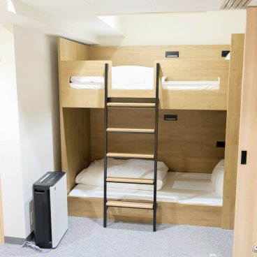 MIMARU Osaka Shinsaibashi North, Family apartment-hotel with 1 bedroom, view on the bunk beds