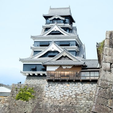Kumamoto Castle, View on Tenshukaku keep from the new elevated walkway