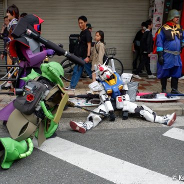 Nipponbashi Street Festa (Osaka), Cosplay of robots from the Gundam franchise